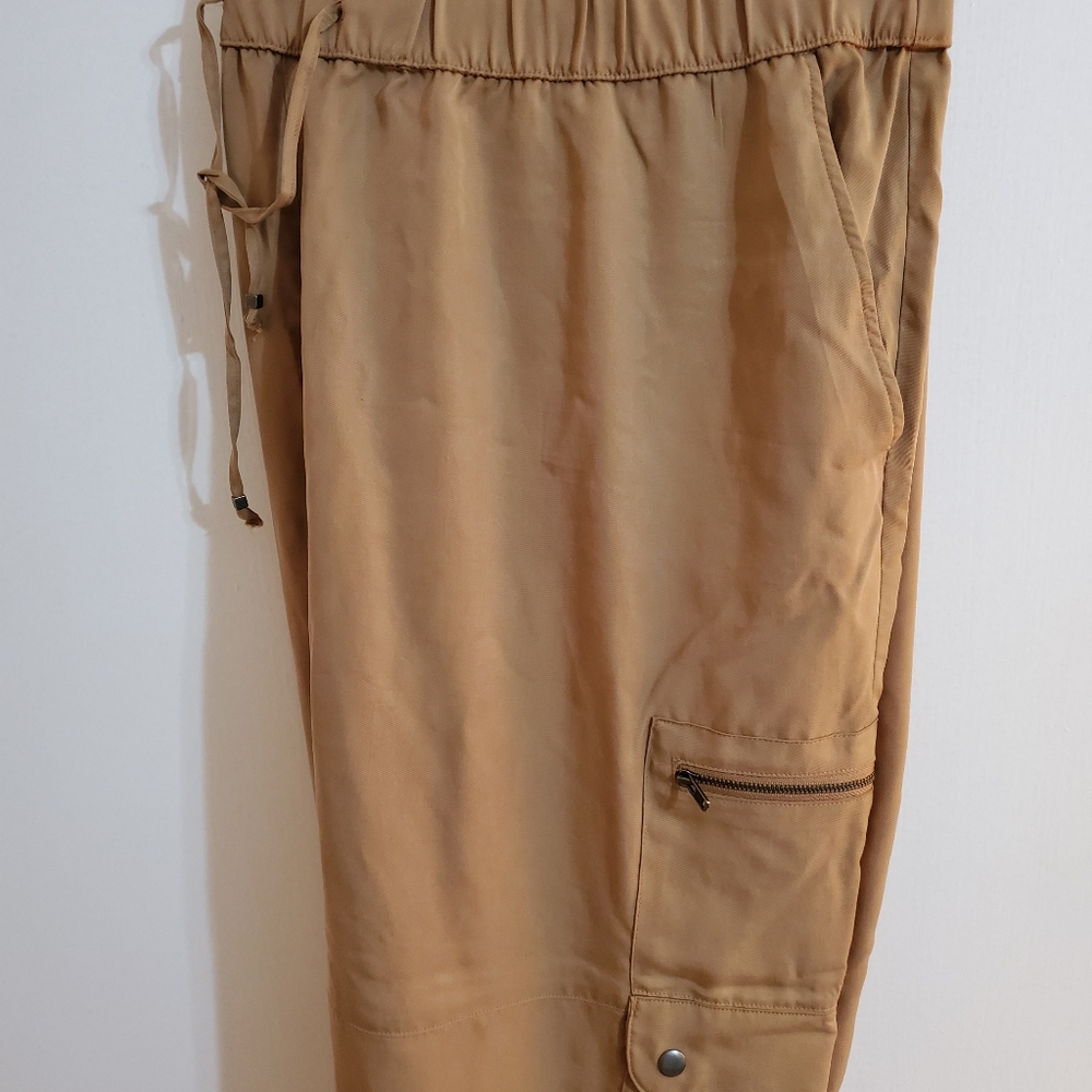 NWT | Plus Size Cargo Pants